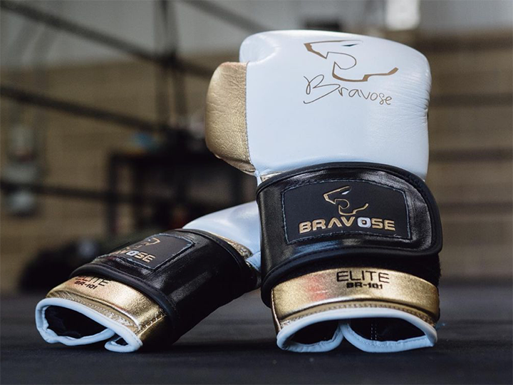 Leather boxing deals gloves vs synthetic